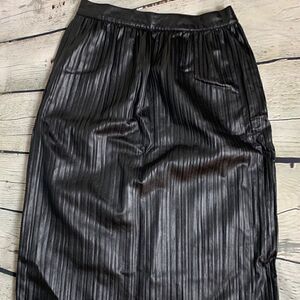 KENNETH COLE Pleated Faux Leather Skirt